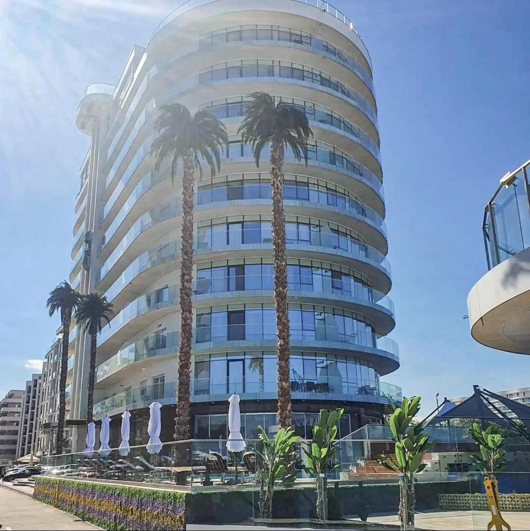 White Tower - Private Studio 106 Mamaia Exterior photo